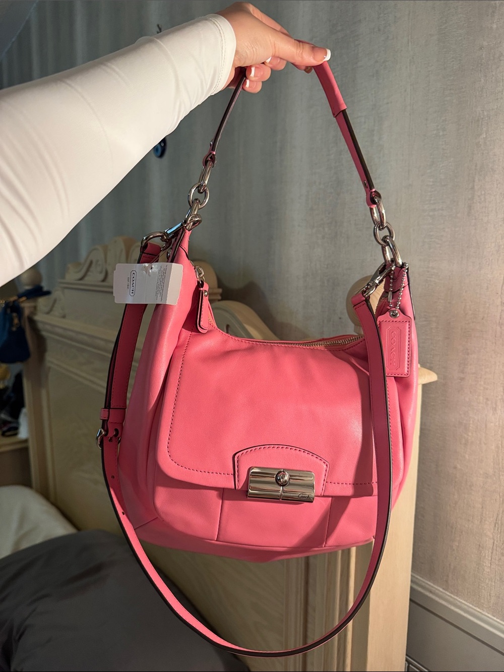 Coach Rose Pink Leather Shoulder Bag with Turn-Lock